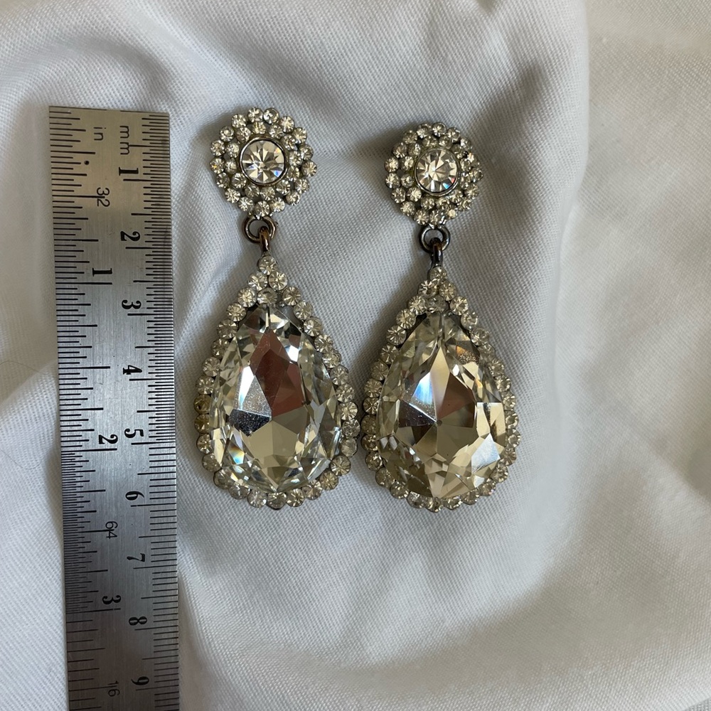 Formal Rhinestone earrings - Picture 2 of 2